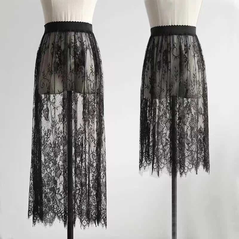 BLACK SKIRT WHITE LACE